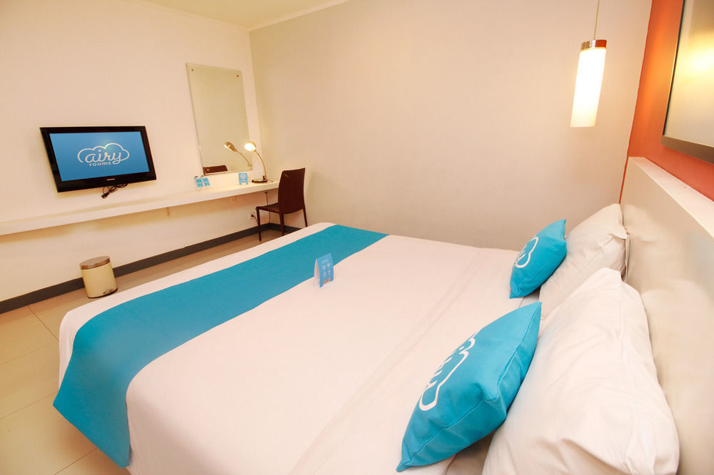 Airy Glodok Pinangsia Raya Jakarta Hotel Exterior foto